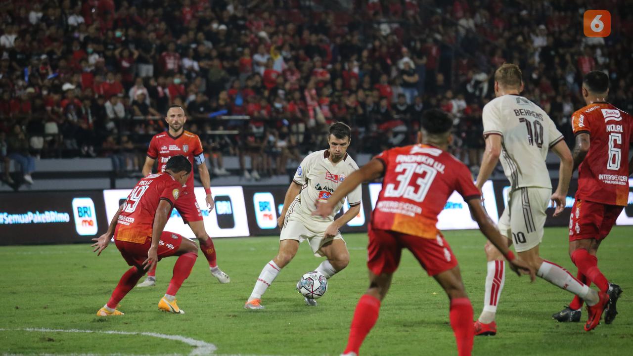 Bali United Vs Persija