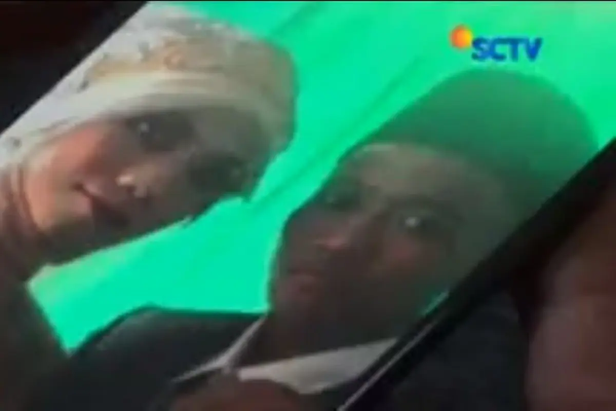 Pernikahan Sejenis di Jember, Menipu KUA dengan Gunakan Jilbab