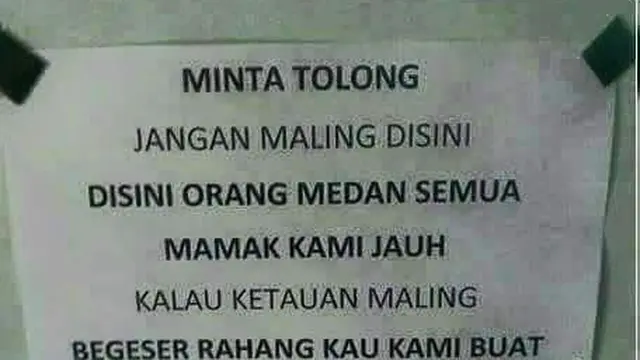 Notes warning di berbagai sudut kos