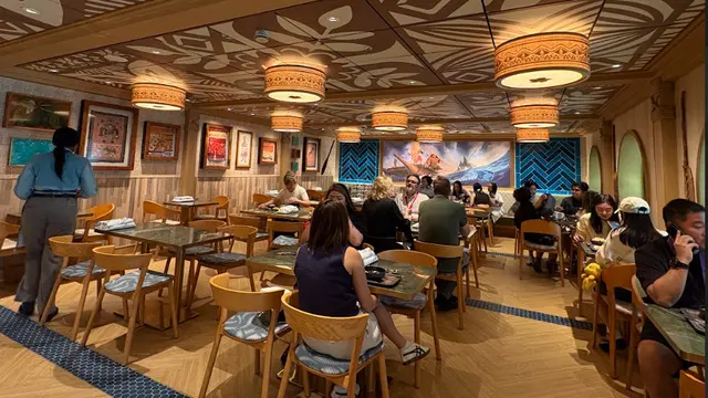 11 Destinasi Kuliner yang Bisa Dinikmati di Atas Disney Cruise Adventure