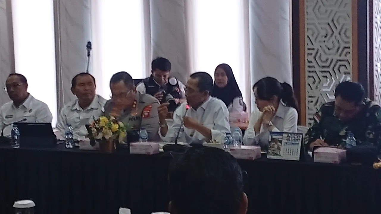 Kunjungan kerja Komisi II DPR ke Batam. (Liputan6.com/Ajang Nurdin)