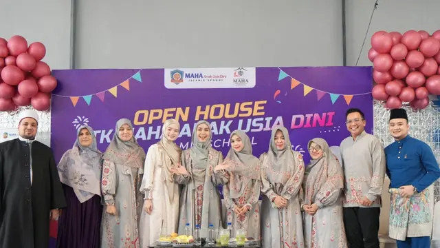 Ria Ricis dan Oki Setiana Dewi