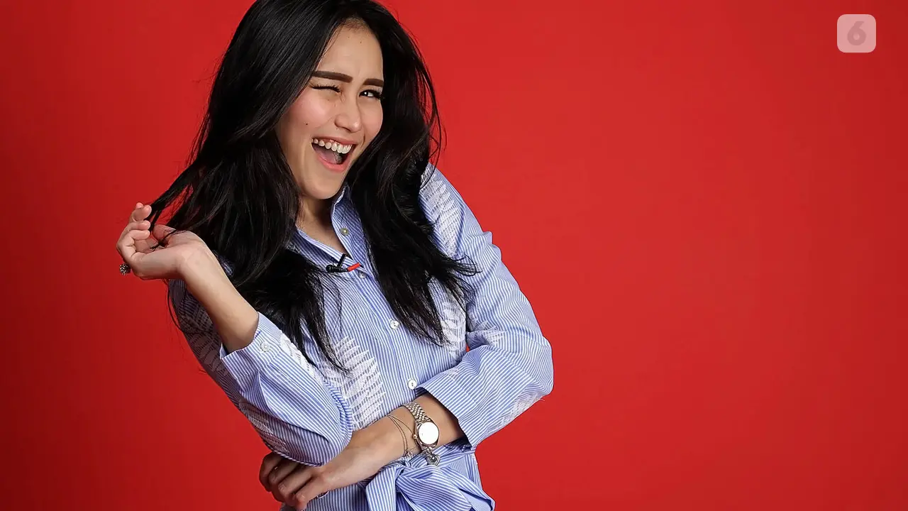 [Bintang] Ayu Ting Ting