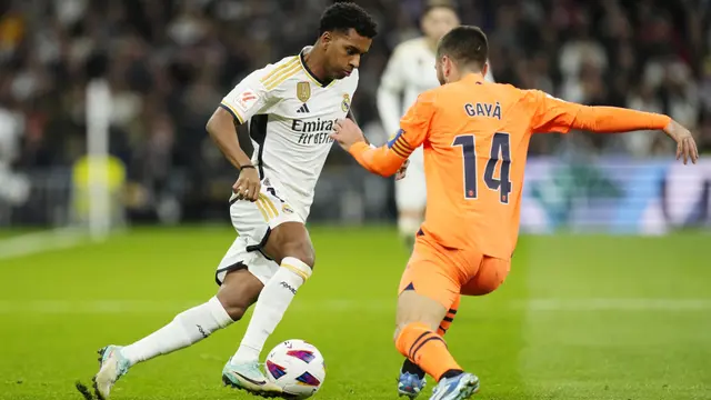 Foto: Aksi Memukau Duo Brasil saat Membawa Real Madrid Pesta Gol ke Gawang Valencia, Masing-masing Borong 2 Gol