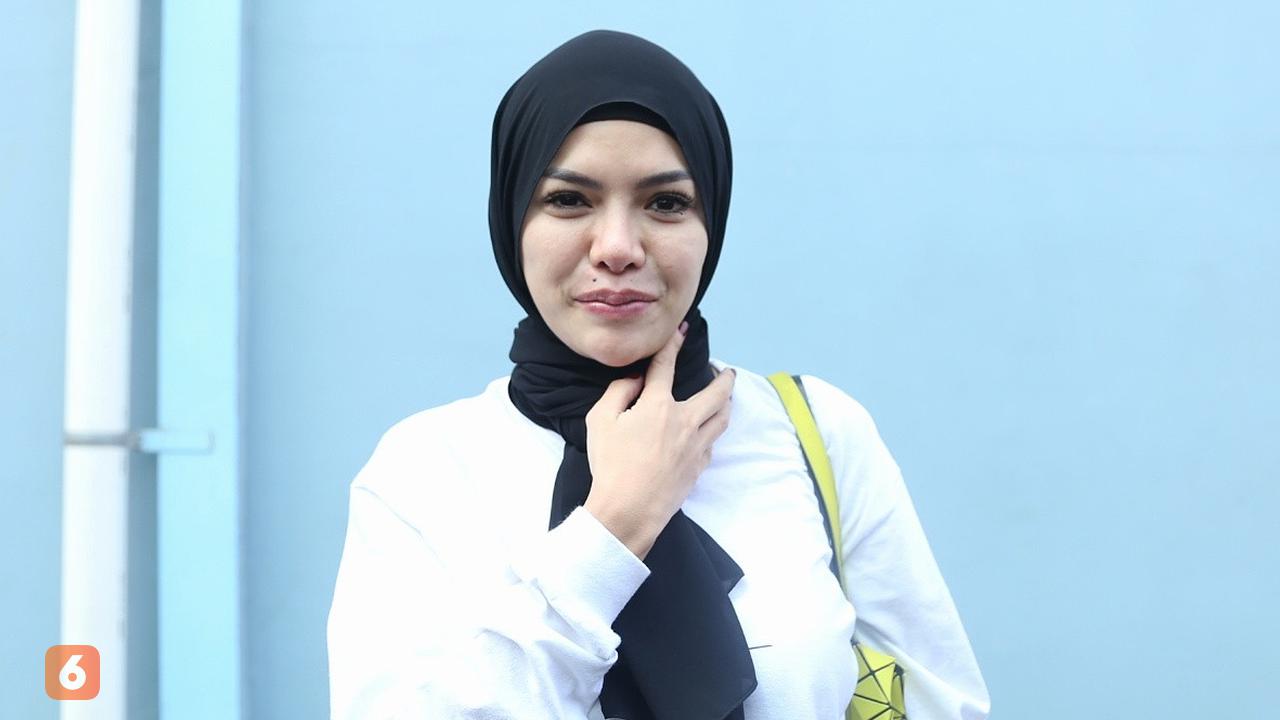 [Bintang] Nikita Mirzani