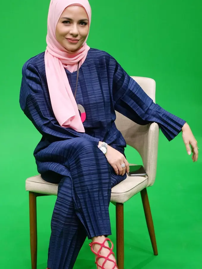 [Fimela] Keluarga Bebi Romeo dan Meisya Siregar