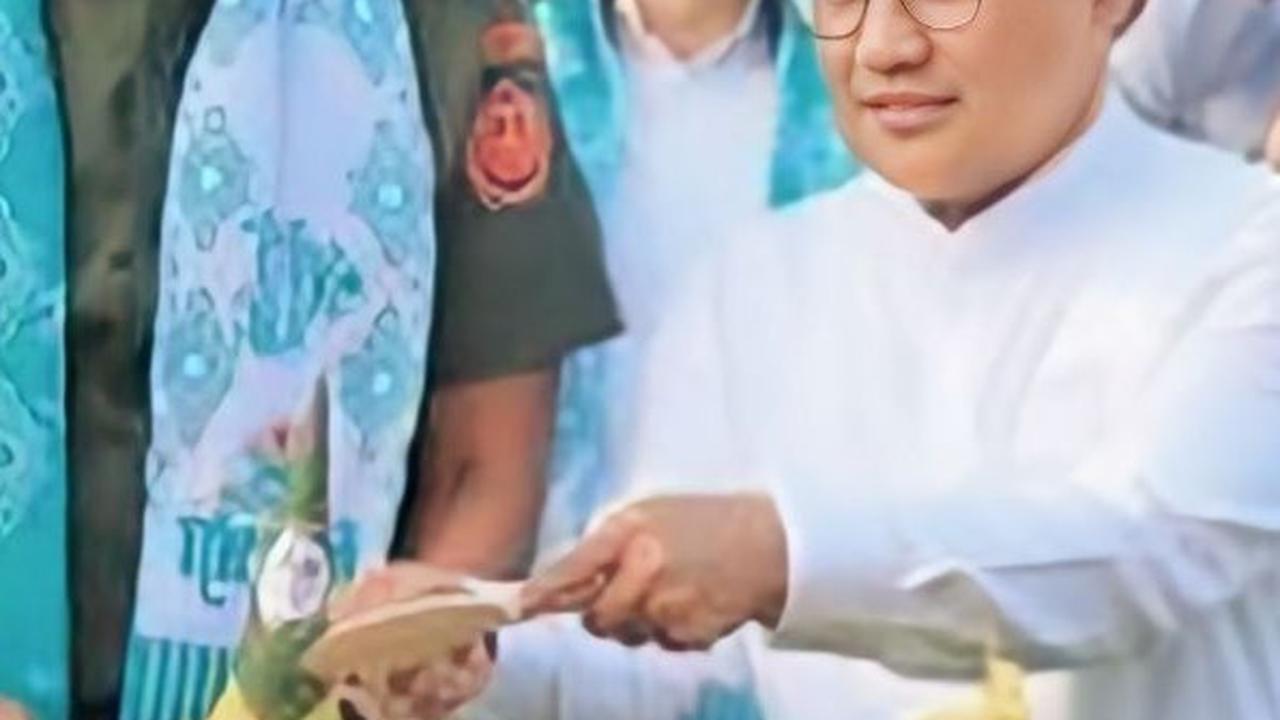 Blak-blakan Cak Imin Dulu Ikut Potong Tumpeng di IKN, Kini Berbalik Menolak Pemindahan Ibu Kota