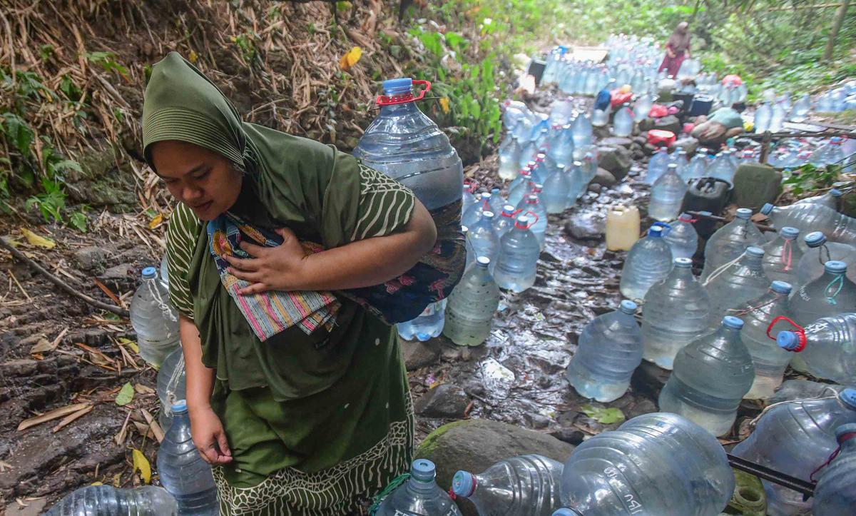 Sumber Mata Air di Hutan Jadi Tumpuan Warga Cilegon Saat Kemarau