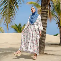Model Kaftan Motif Bunga Terbaru