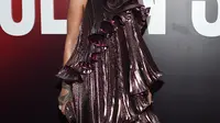 Jadwal Keliling Dunia Padat, Rihanna Masih Bisa Akrab dengan Fans