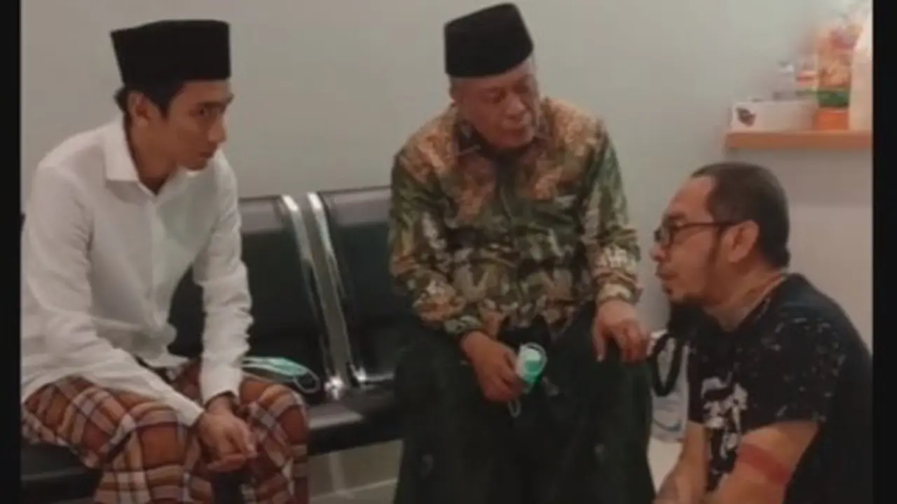 Ayah David Ozora, Jonathan Latumahina
