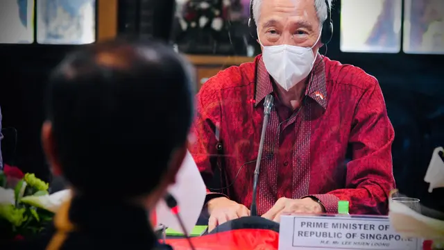 Presiden Joko Widodo dan Perdana Menteri (PM) Singapura, Lee Hsien Loong, menggelar pertemuan bilateral di Ruang Dahlia, The Sanchaya Resort Bintan, Kabupaten Bintan, Kepulauan Riau. (Biro Setpres RI)