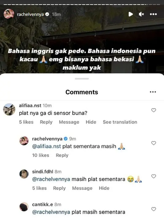 <p>Seperti diketahui, mobil Rachel Vennya ini harganya mencapai Rp 2,4 miliar. Sedangkan plat nomor mobil ini masih plat nomor sementara. [Foto: instagram.com/rachelvennya]</p>