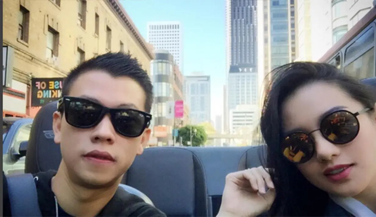 Ririn Ekawati dan Fery Wijaya menikmati hal yang tak dirasakan oleh semua pasangan. (Via Istagram/@Fery_wijaya88)