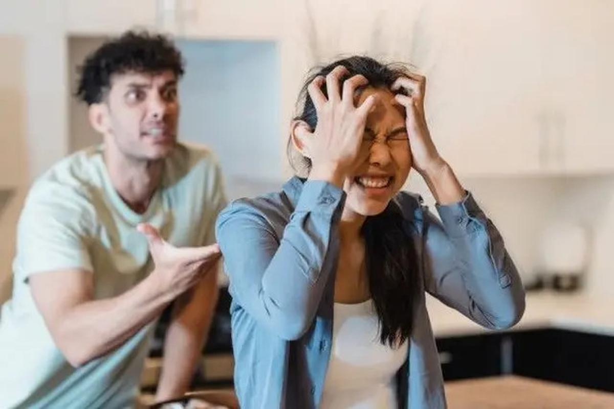 Tanda-Tanda Cinta Bertepuk Sebelah Tangan yang Perlu Kamu Ketahui