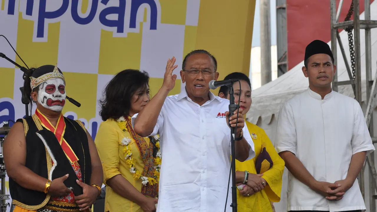Aburizal Bakrie berkampanye di Banyumas