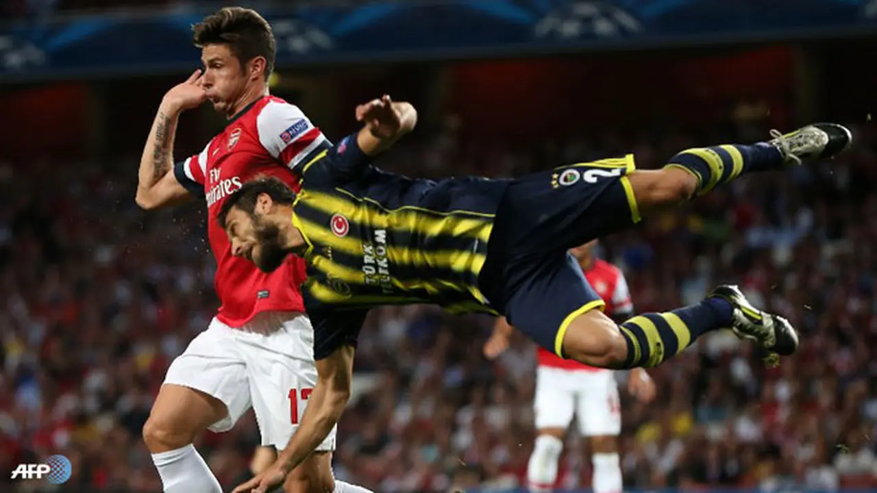arsenal-vs-fenerbahce-2-130828a.jpg