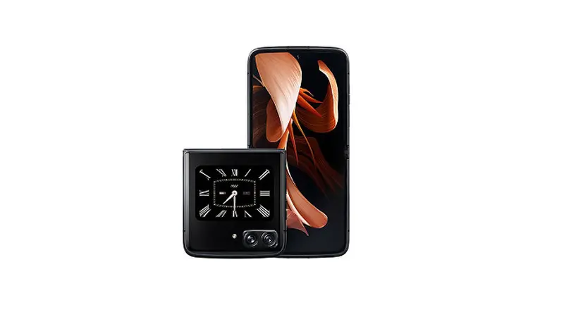 New Moto Razr flip phone smartphone