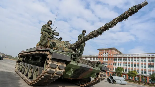 Jelang Imlek, Taiwan Gelar Latihan Militer Antisipasi Gangguan China