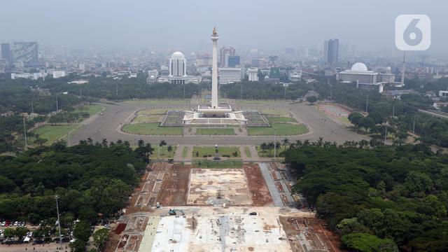 Melihat dari Ketinggian Proyek Revitalisasi Taman Selatan Monas
