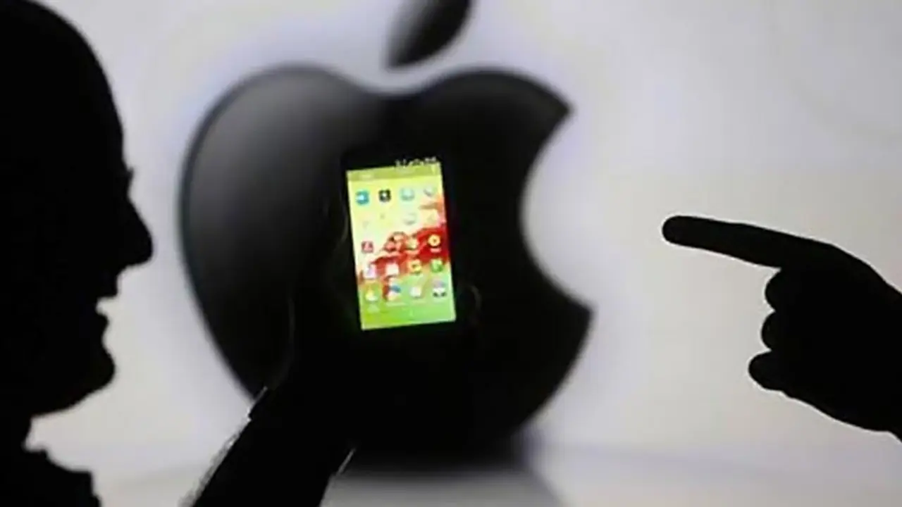 samsung-vs-apple-131209c.jpg