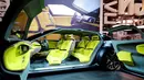 Interior Citroen CXperience saat dipamerkan di Mondial de l'Automobile selama jumpa pers media di Paris Auto Show, Paris, Prancis (29/9). (REUTERS/Jacky Naegelen)