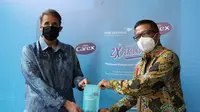 Garuda Indonesia dan Carex meluncurkan gerakan “CarexGAforIndonesia” dengan menyediakan 100 ribu personal health kit bagi penumpang maskapai BUMN ini. Dok Garuda Indonesia