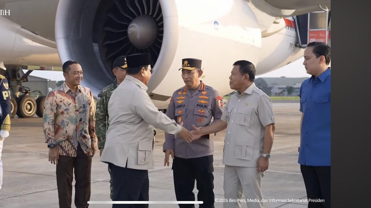 Prabowo Tiba di Indonesia Usai Lawatan ke Inggris dan Swiss