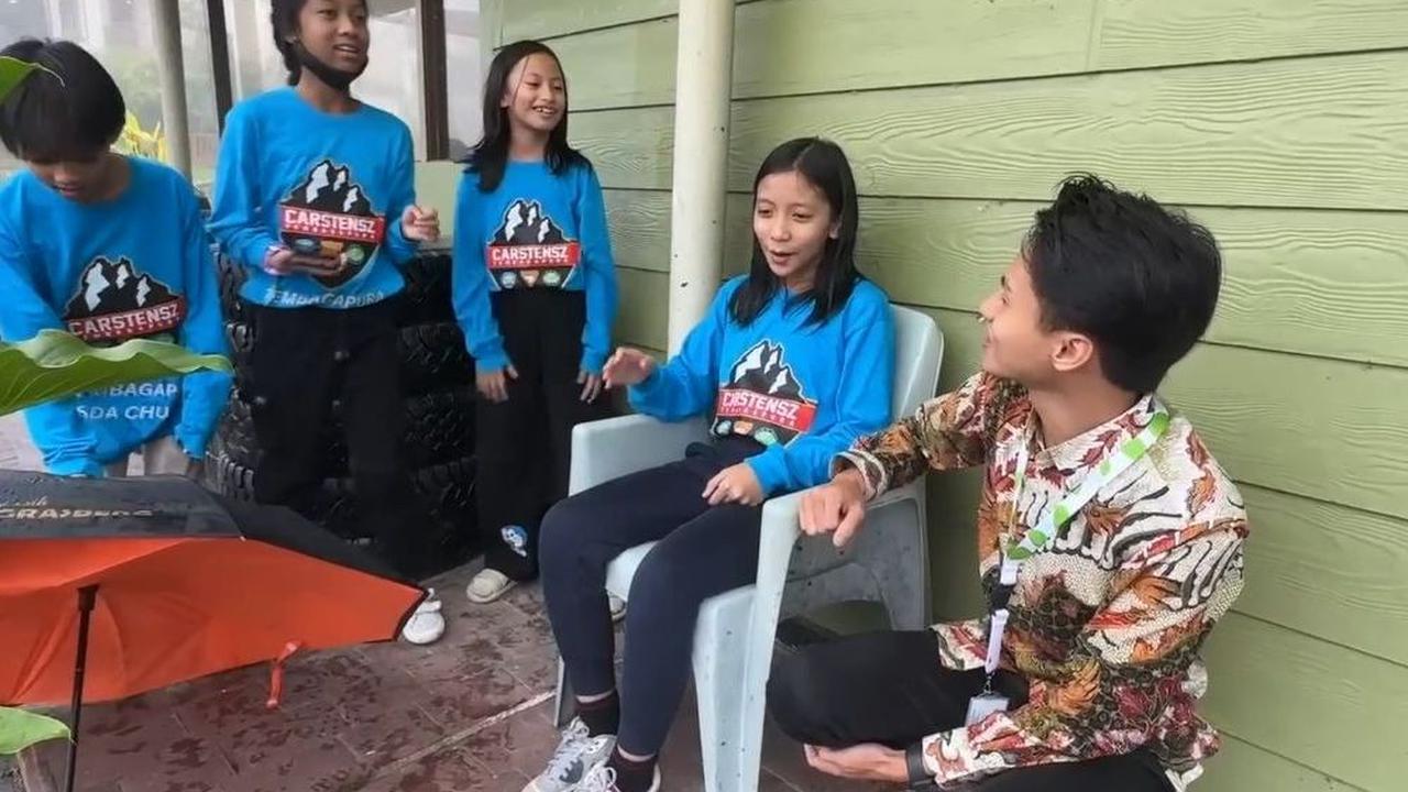 Anak-Anak Pandai Bahasa Inggris