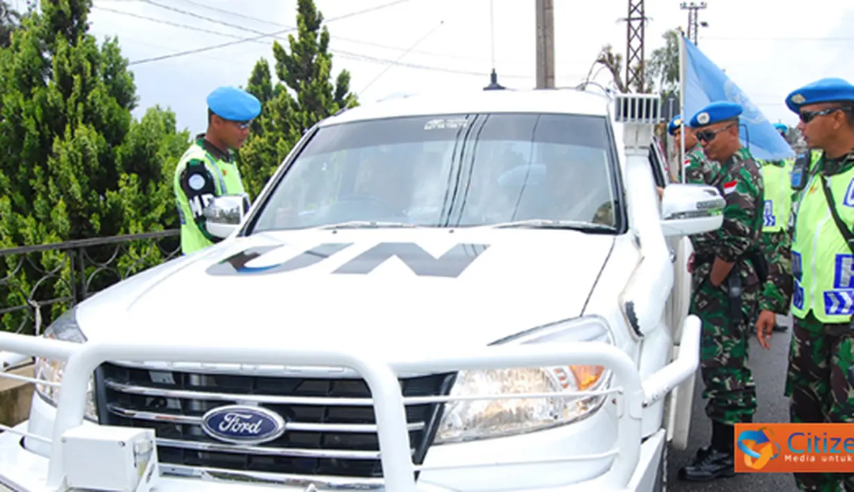 Citizen6, Lebanon: Satgas POM TNI menggunakan alat Speed Detector atau alat pengukur kecepatan kendaraan sesuai dengan standart PBB di Bravo Area Marjoyoun, Lebanon Selatan. (Pengirim: Badarudin Bakri)