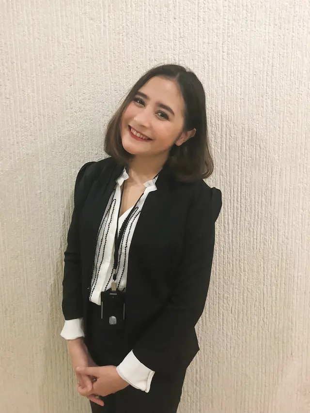 [Bintang] Prilly Latuconsina