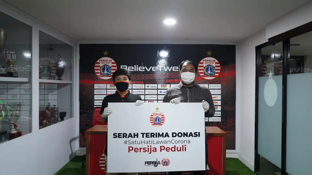 Persija menggandeng PSSI Pers untuk membantu ekonomi masyarakat yang terkena dampak pandemi virus corona.