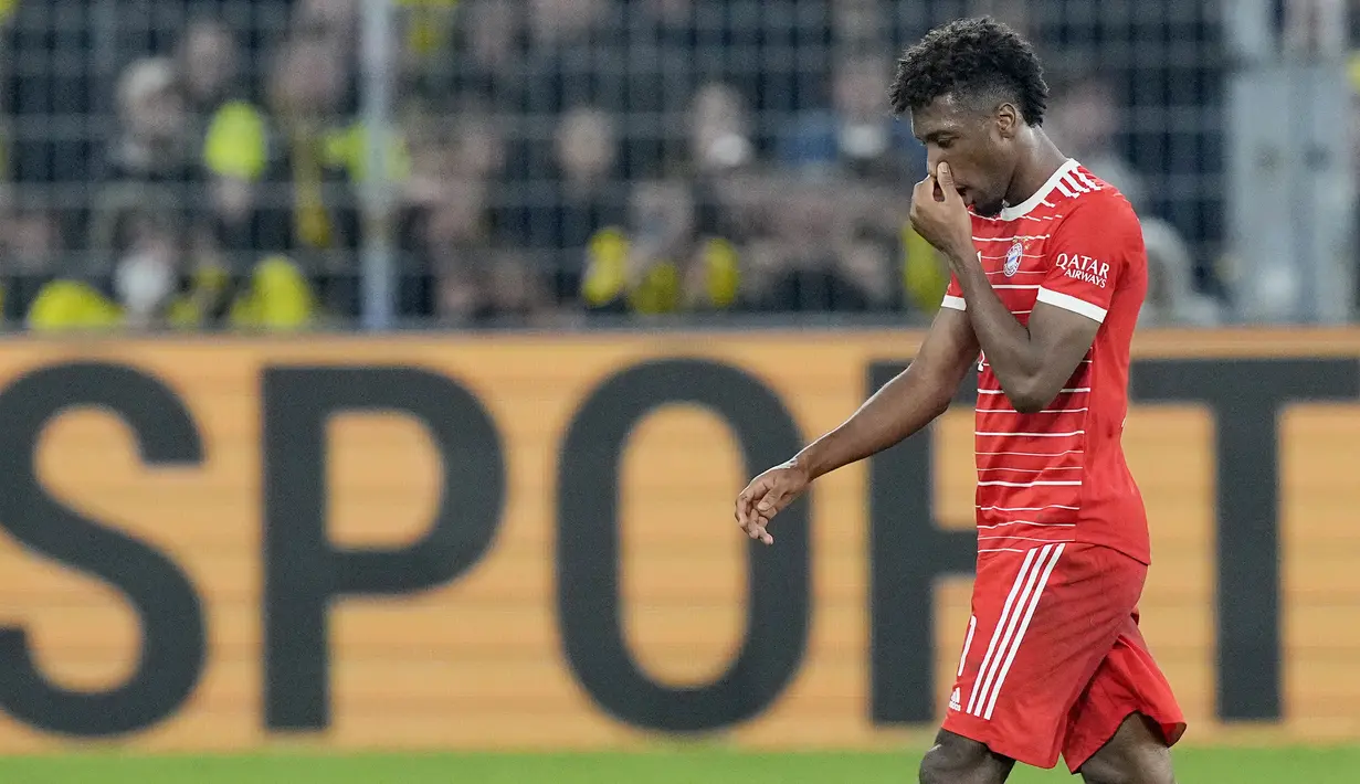 Petaka pun muncul pada menit 90+2. Kingsley Coman mendapat kartu merah setelah menerima kartu kuning kedua. (AP Photo/Martin Meissner)