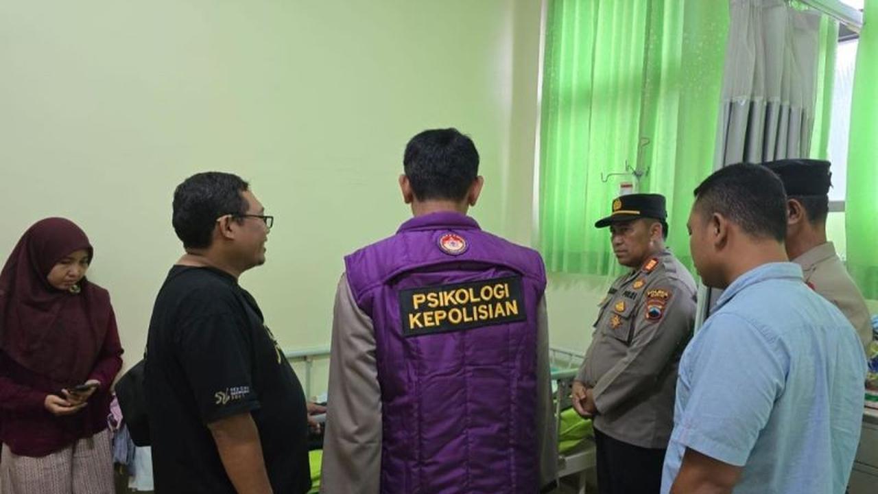 Polres Kudus Berikan Trauma Healing kepada Mahasiswa yang Terjatuh di Gunung Muria