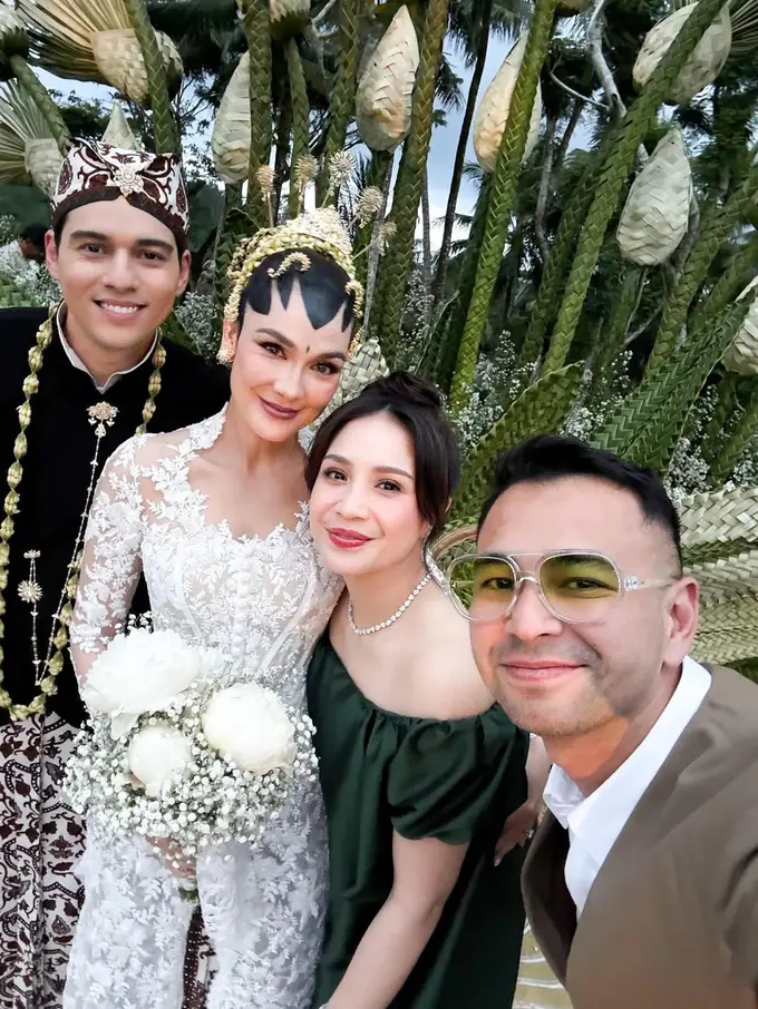 Gaya Anggun Nagita Slavina, Si Mak Comblang Luna Maya dan Maxime Bouttier dengan Tas Rp100 Jutaan