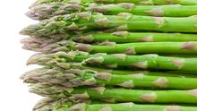 Asparagus, sayuran hijau dengan rasa unik yang kaya manfaat.(Foto: lovingthebike.com)