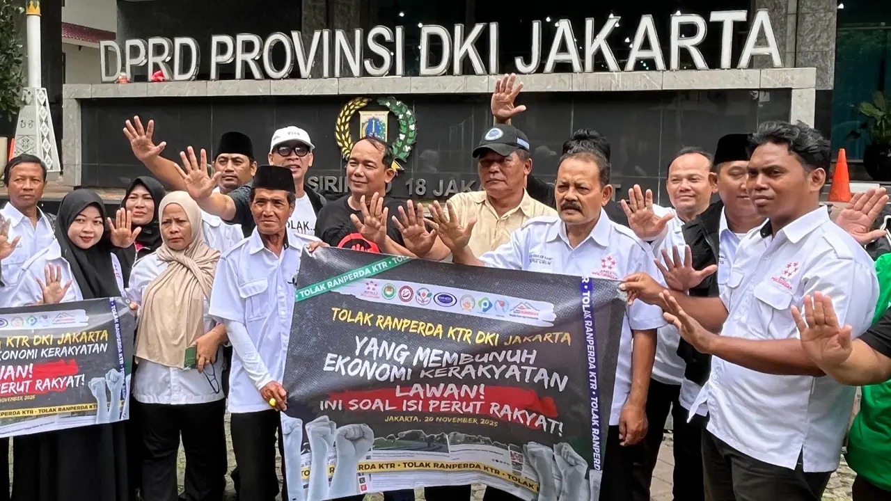 Asosiasi Pedagang Pasar Seluruh Indonesia (APPSI) dan Asosiasi Pedagang Kaki Lima (APKLI) mendatangi kantor DPRD DKI Jakarta, agar sejumlah pasal larangan penjual rokok bisa diubah oleh Pansus Raperda KTR.