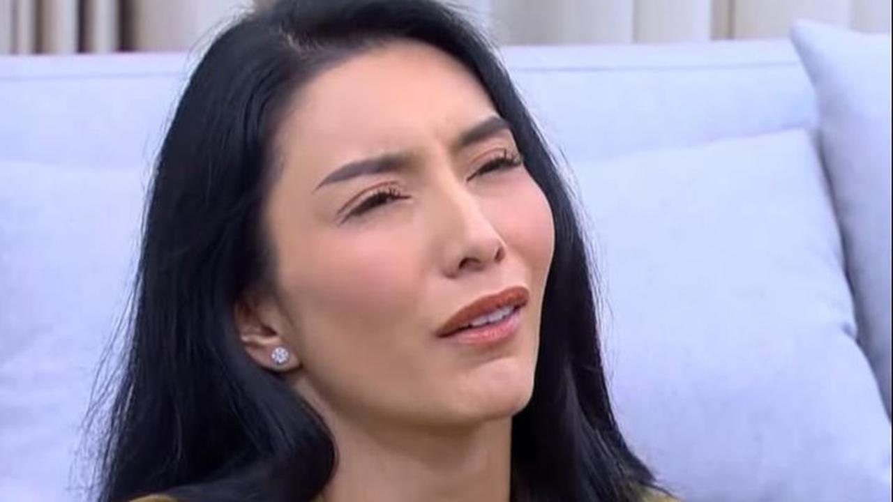 Isak Tangis Tyas Mirasih Ceritakan Kebaikan Nagita Slavina saat Ibunya Sakit 'Itu Ngebantu Banget