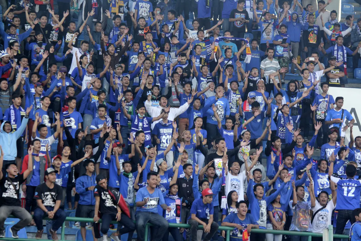 Panser Biru