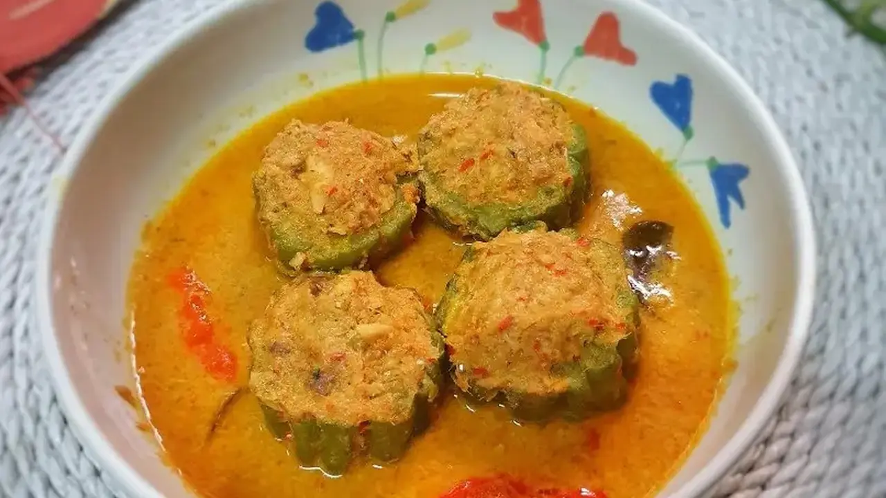 Kambu Paria Khas Bugis
