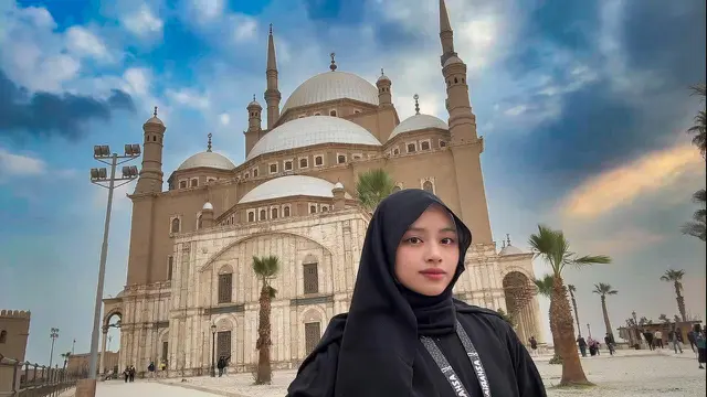 Sindi Fatmayuni Robi, diaspora Indonesia asal Jawa Barat yang saat ini menetap di Kairo, Mesir.