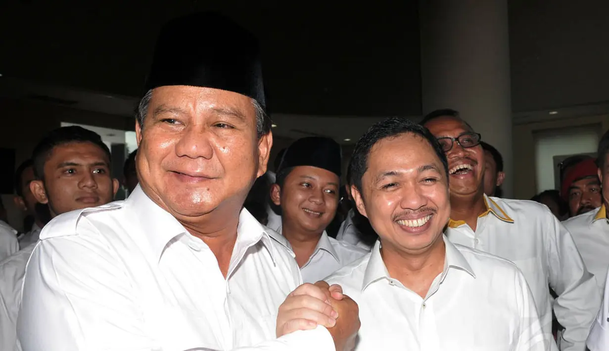 Prabowo Subianto mendatangi Kantor DPP Partai Keadilan Sejahtera. di Jalan Simatupang, Jakarta, Sabtu (17/5/2014) (liputan6.com/Johan Tallo)