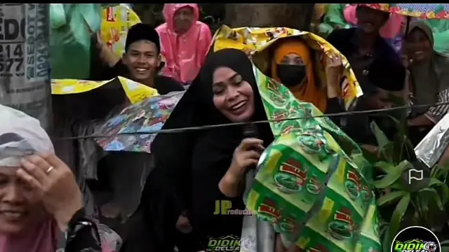 iqdam jemaah hujan hujanan