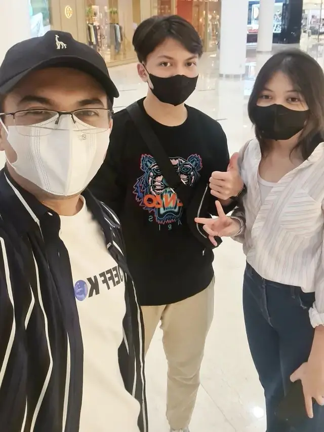 [Fimela] Raihana Zemma Gunawan anak Sahrul Gunawan