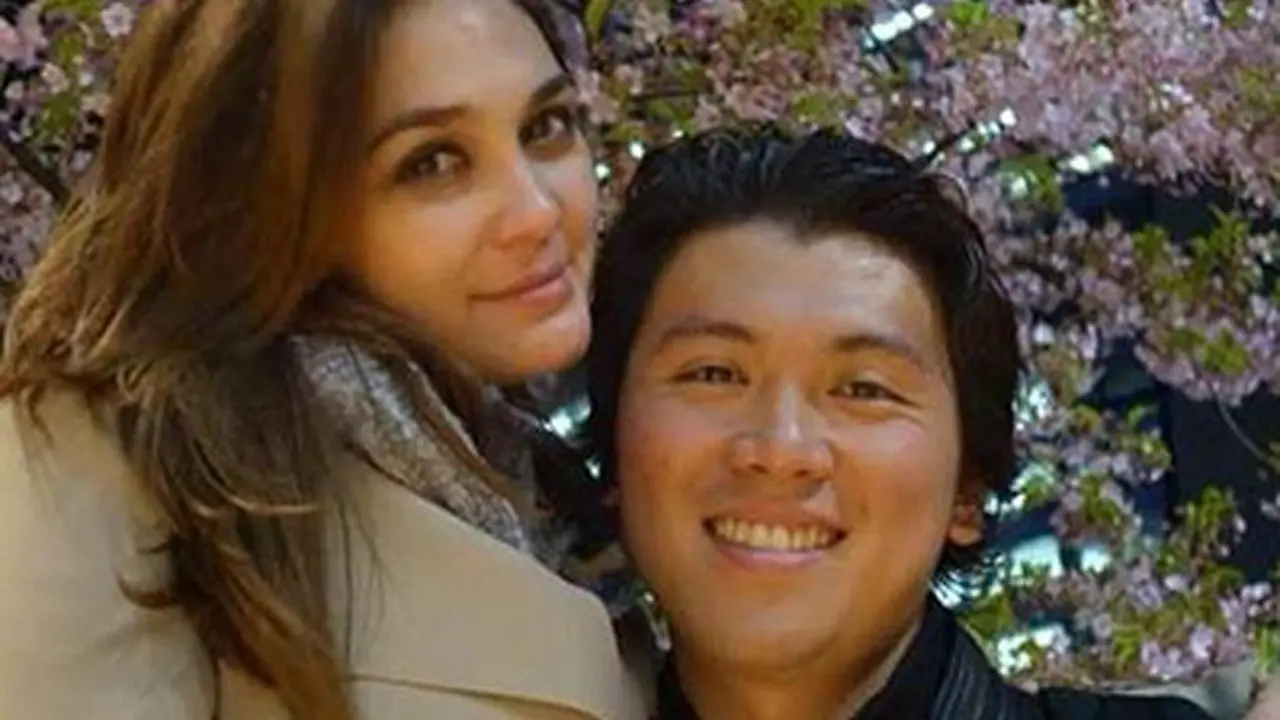 [Bintang] Luna Maya dan Reino Barack