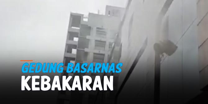 VIDEO: Detik-Detik Kebakaran di Gedung Basarnas Diduga akibat Korseleting Listrik