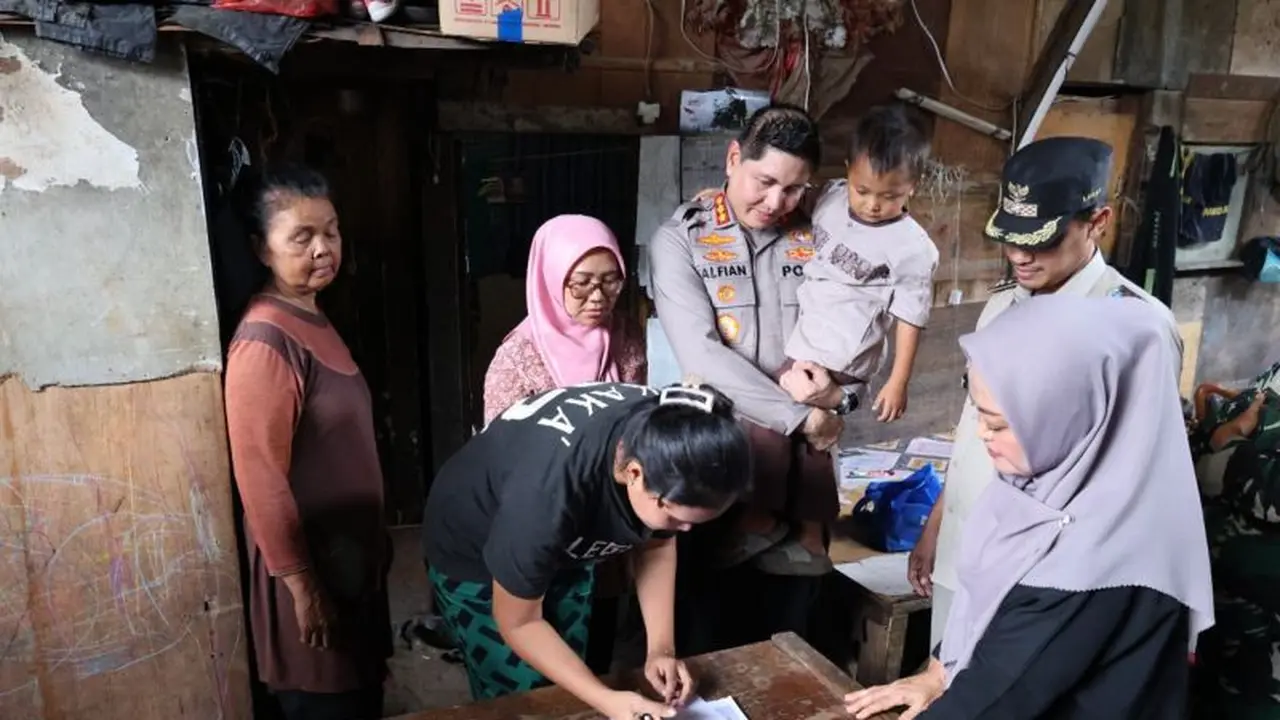 bocah pemulung yang viral
