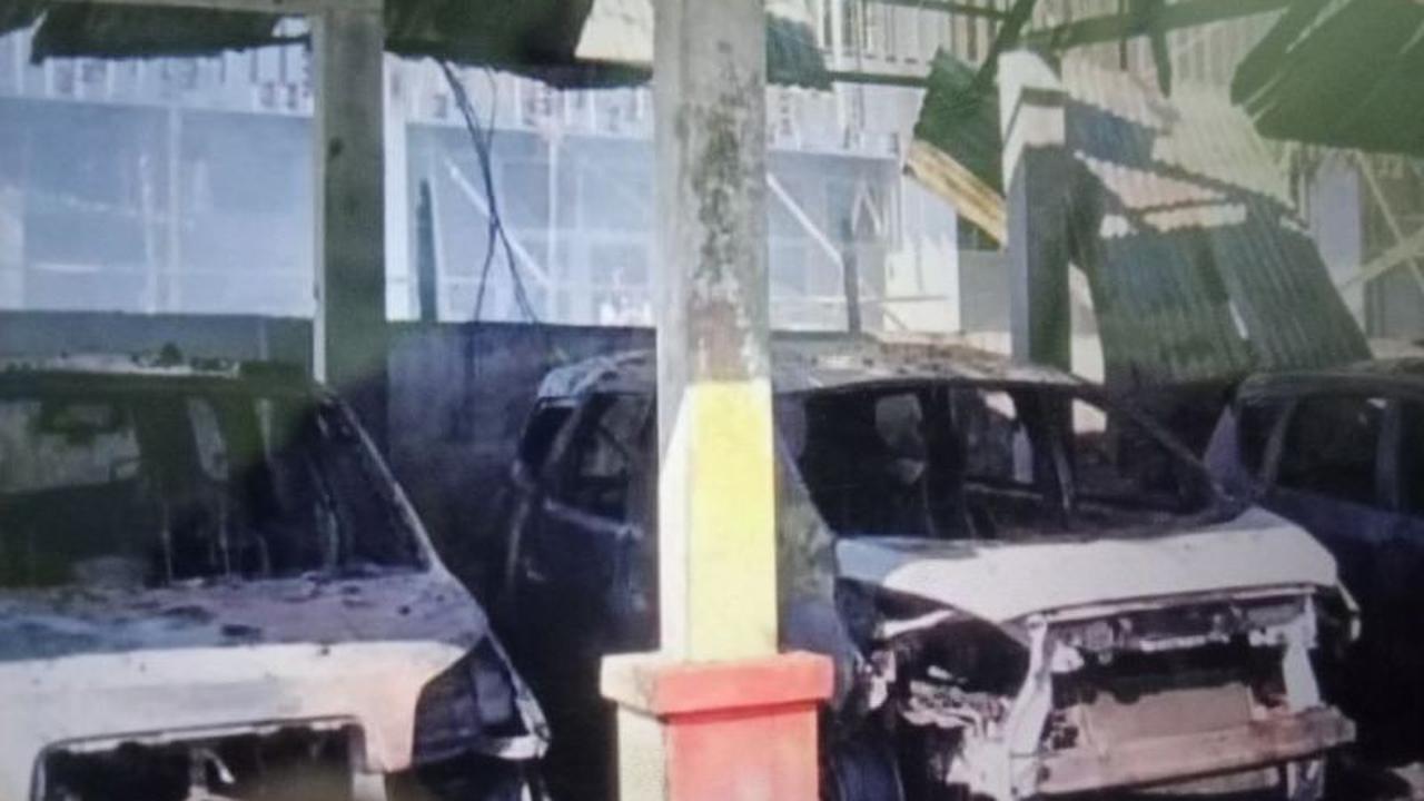 Fakta Unik: 3 Mobil Dinas Tua Ikut Hangus! Labfor Selidiki Penyebab Kebakaran Mobil Dinas Bulukumba