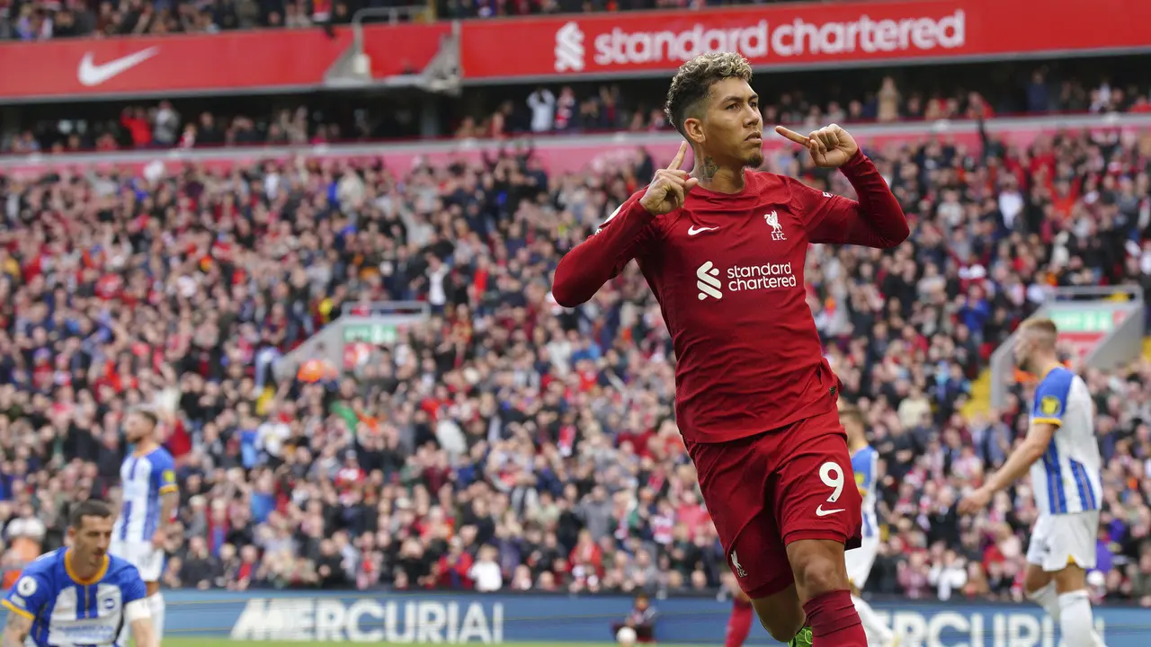 Foto: Hattrick Leandro Trossard Buyarkan Kemenangan Liverpool, Gol Debut Aubameyang dan Conor Gallagher Menangkan Chelsea