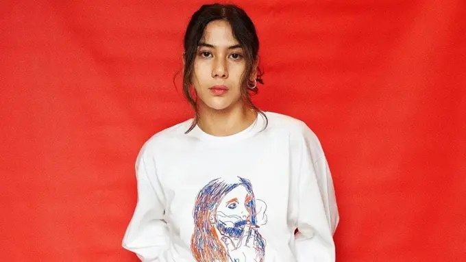 Outfit Simpel Adinda Thomas